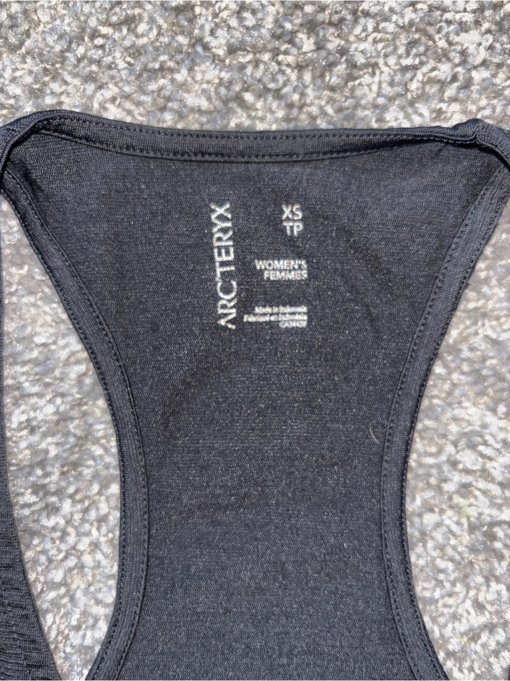 Arc'teryx Taema Tank in Black Heather - Picture 3 of 6